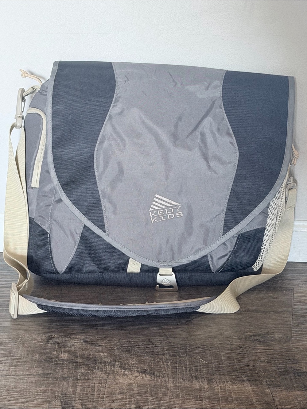 Kelty Kids Messenger Diaper Bag Gray Black Organizer with Changing Pad